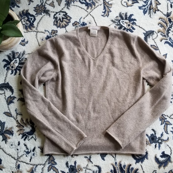 LAMBERTO LOSANI Sweaters - LAMBERTO LOSANI 100% Cashmere Cropped Sweater